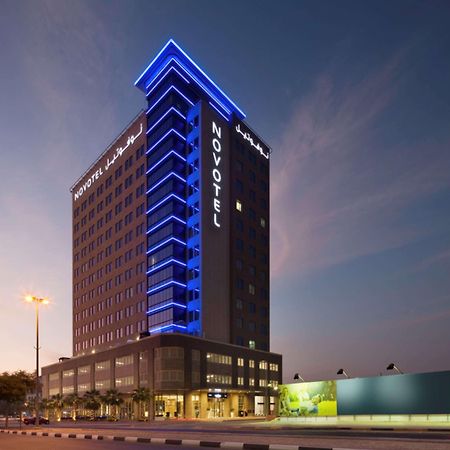 Novotel Bur Dubai - Healthcare City Exterior foto